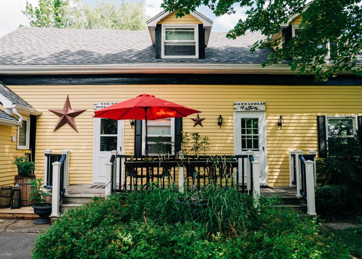 Farmhouse Inn B&B 캐닝 외부 사진