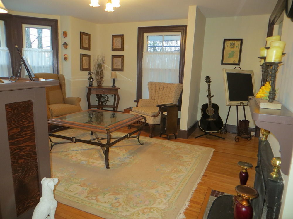 Farmhouse Inn B&B 캐닝 외부 사진